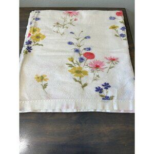 Vintage Fieldcrest Acrylic and Satin Trim Blanket Floral Flowers 72" x 90" Made